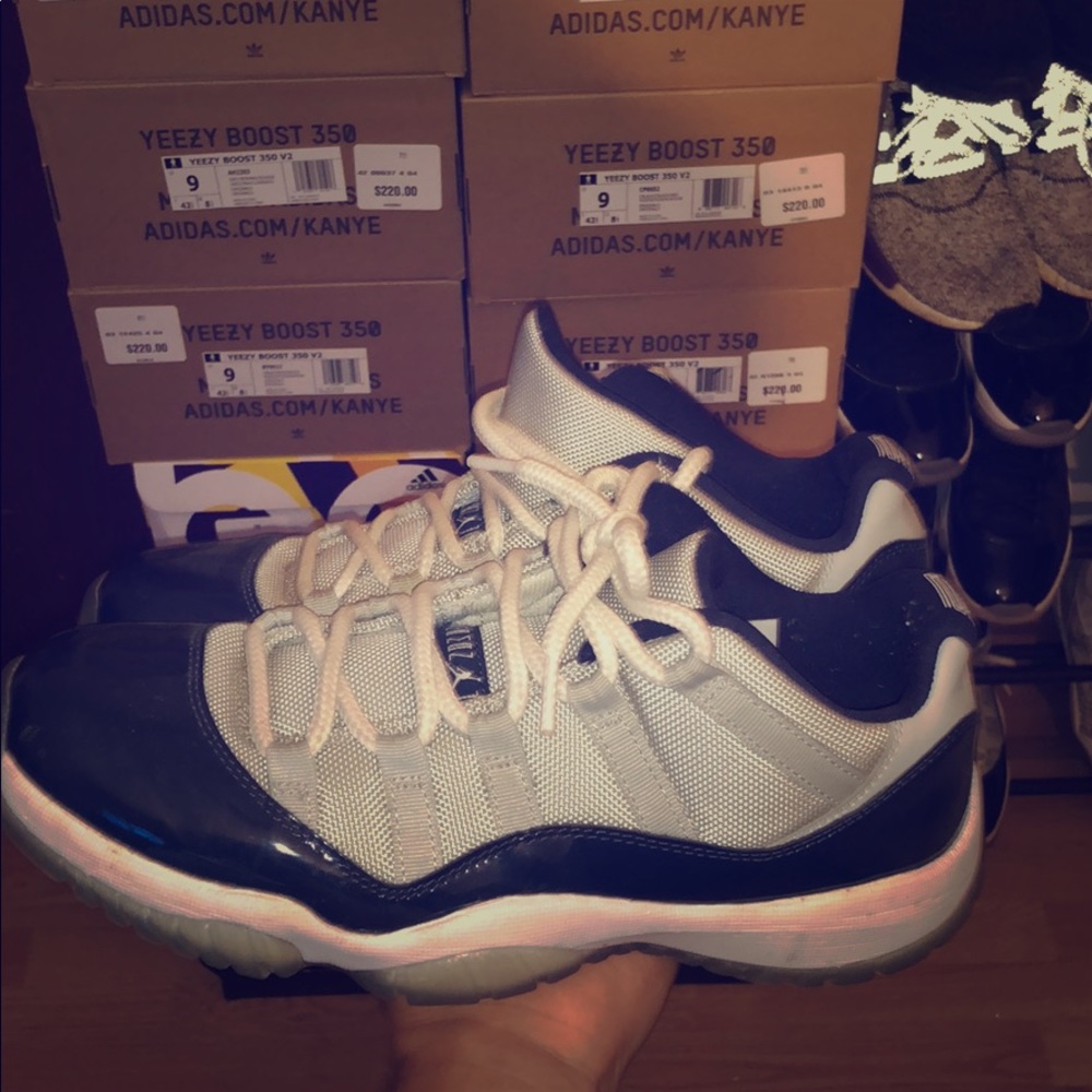 Jordan 11 lows georgetown
